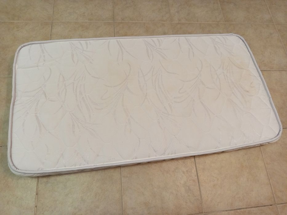 Colchão de criança sem molas