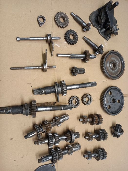 Czesci silnik romet 019  3 biegi