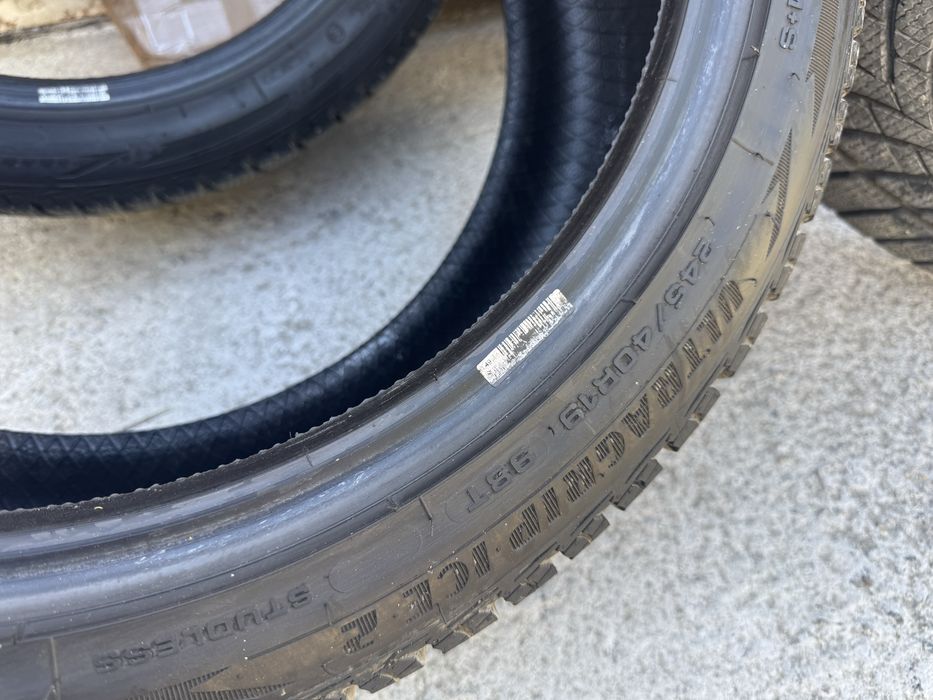 Зимова гума Goodyear UltraGrip Ice 2 245/40 R19 98T 2022 року 7мм