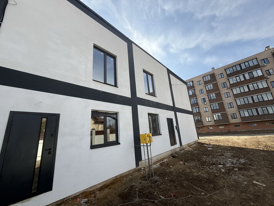 Продаж 2 поверхового таунхауса з ділянкою на 1.5 сотки, 72 кв. м,