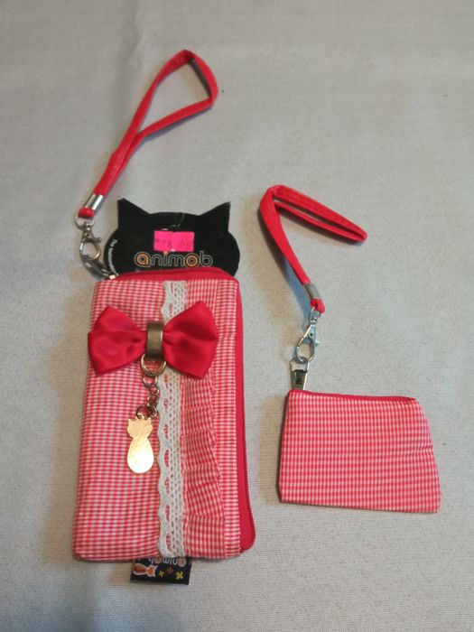 Etui na telefon lub klucze + portfelik - czerwone