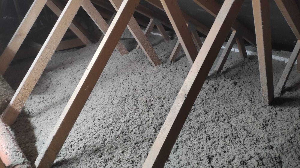 Celuloza, wełna drzewna,  ocieplenia, stropy, dachy, izolacje poddaszy