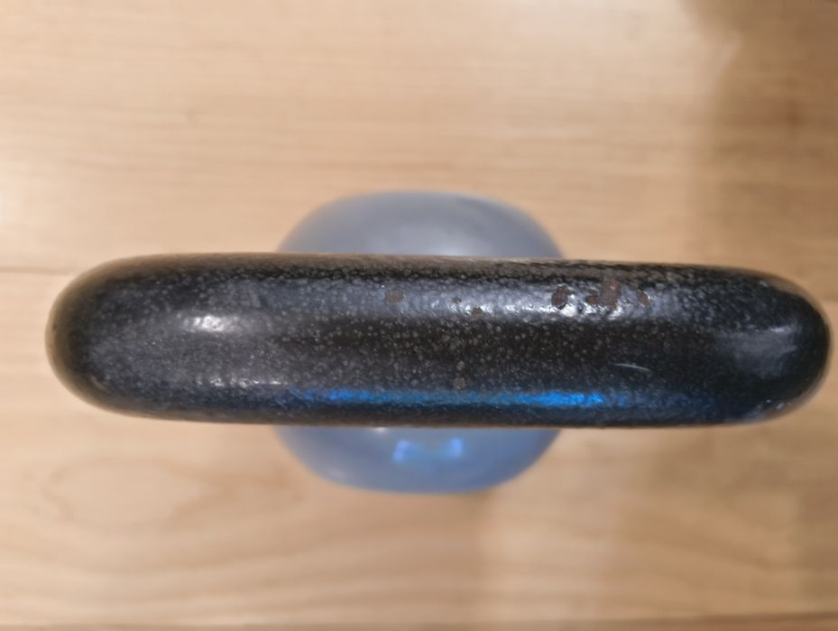 Kettlebell 12 kg żeliwny gumowany domyos