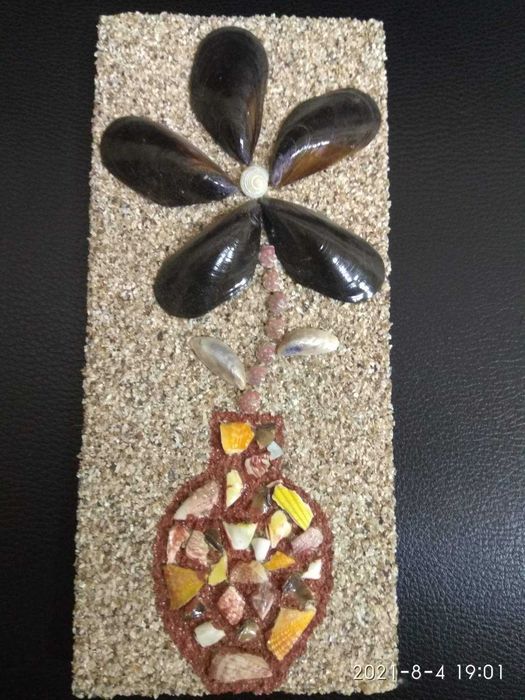 Поделка из морской ракушки