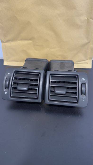 Saídas de ar lateral volvo v50 ano 2007