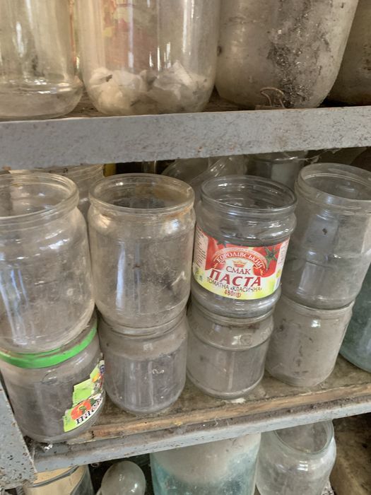 Продам банки 0.5,1,2 ,3 ,5 литров