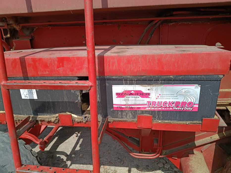 Części z kombajnu Z 056 BIZON