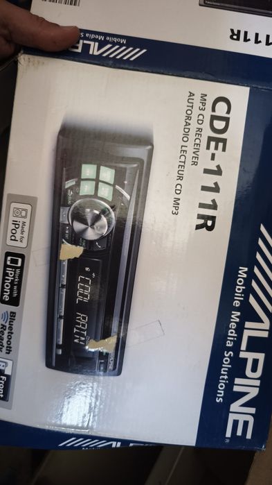 Radio Alpine CDE-111R