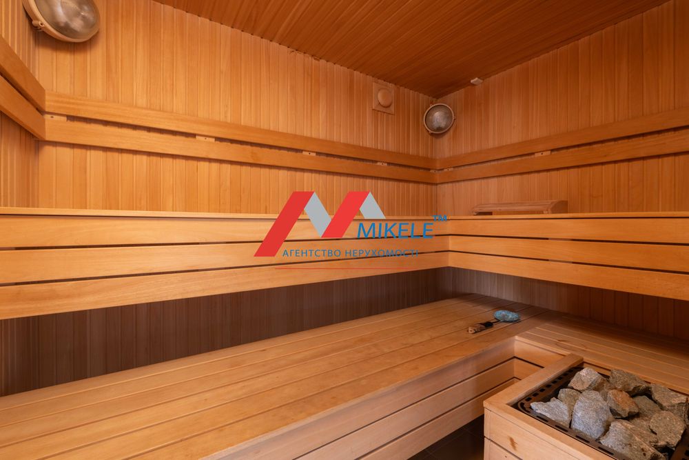 Без комісії Заміський маєток 685 м2 1 га Гостомель км від Києва