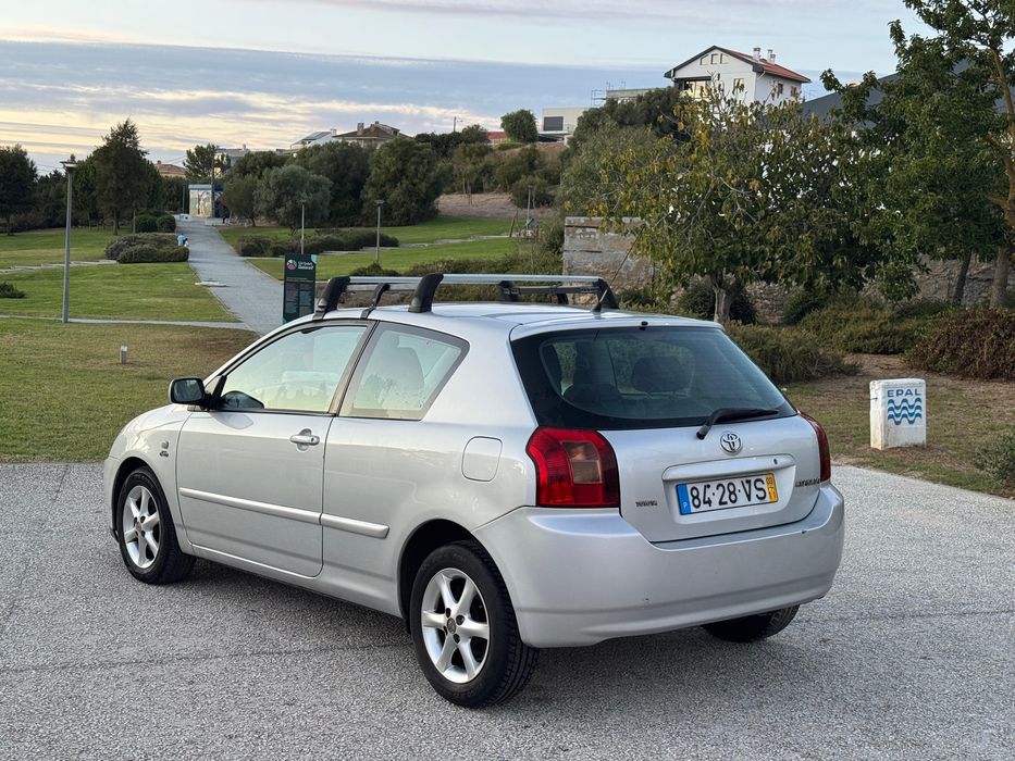 Toyota Corolla 2.0 D4D 5 Lugares