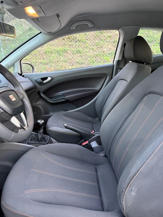 SEAT Ibiza — fotografia 5