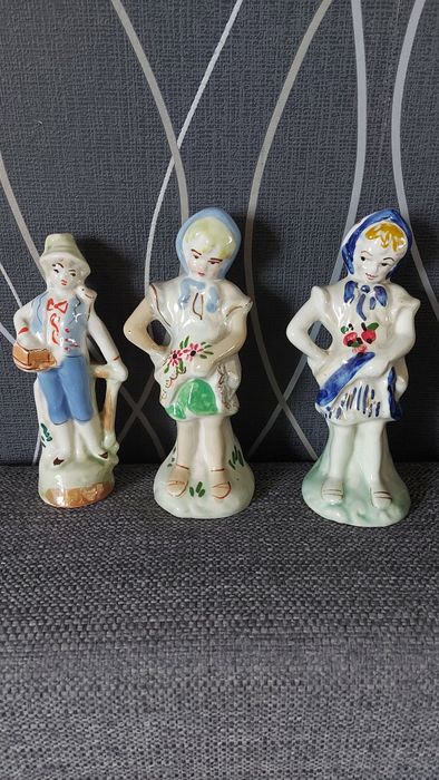 Trzy figurki,  sprzedam razem