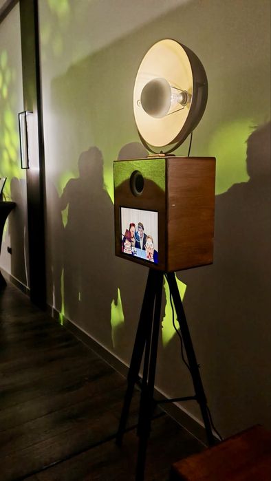 Wynajem fotobudki Poznań | fotobudka klasyczna + fotoprzyczepa i Prosecco Bar