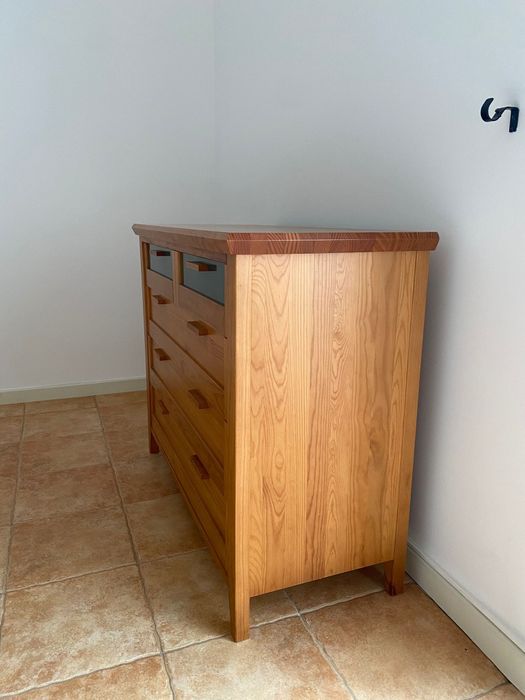 Cómoda com arrumação