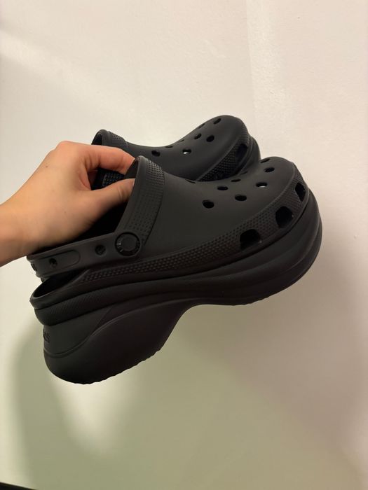 Crocs - Klapki Bae Clog