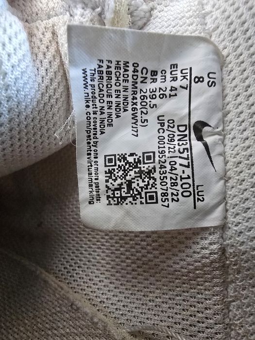 Tênis Nike Court Vision Mid