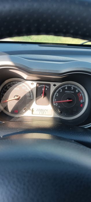 Продам Nissan note 2007