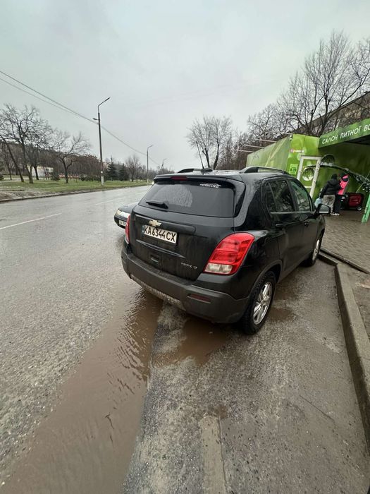 Продам авто CHEVROLET Trax