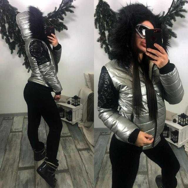 коротка зимова куртка на хутрі, с каптуром, прикрашена мереживом