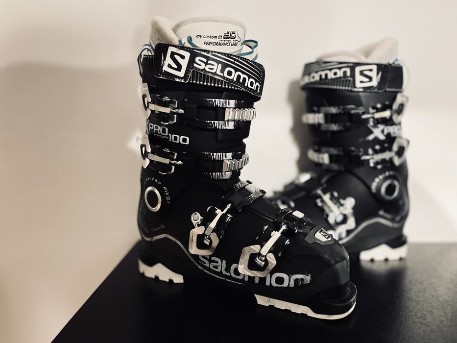 Buty narciarskie SALOMON 100 x-PRO rozmiar 240-245mm czyli 24-24,5
