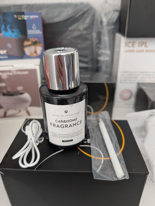 Аромадифузор для авто та дому 160 мл  подарунок