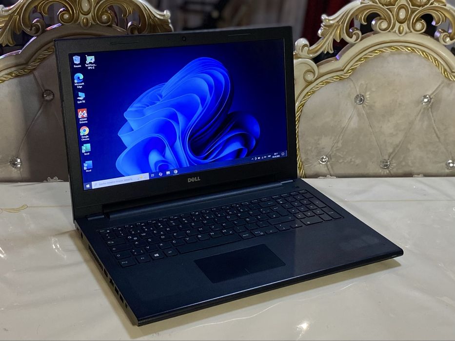 Бюджетный игровой ноутбук / Nvidia 820m / 112 SSD / 4 гб ОЗУ