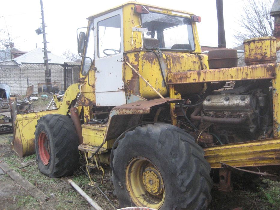 трактор погрузчик т 156