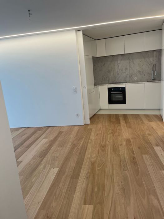 Aluga-se T1 centro Trofa