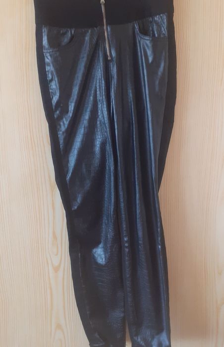 Legginsy firmy Calzedonia