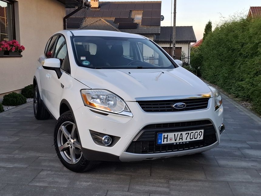 Ford Kuga Trend 2.0 TDCi  140 ps ** stan  idealny **