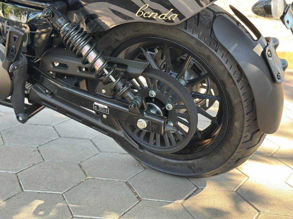 Мотоцикл BENDA Chinchilla V500