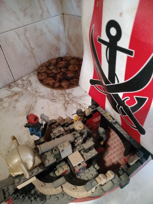 Шикарный ЛЕГО конструктор Корабли