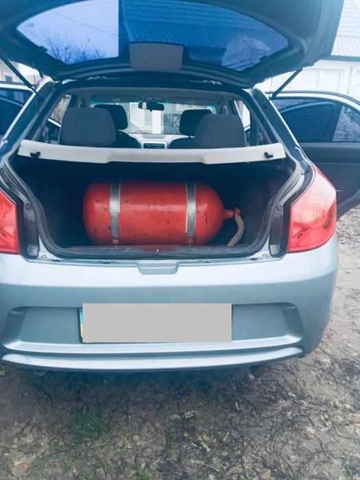 Продам автомобіль Форза