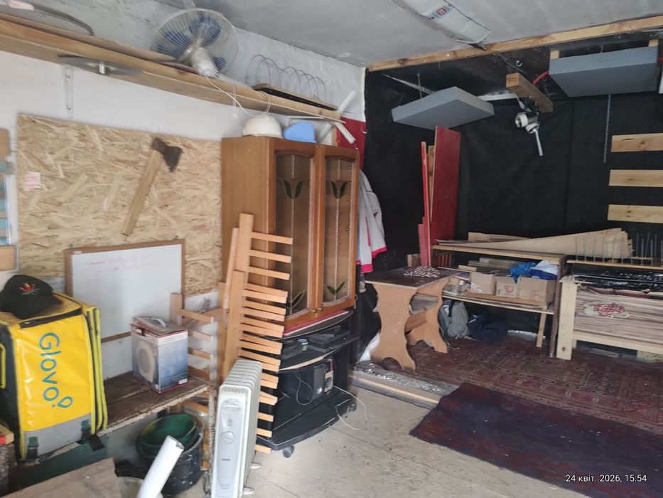 Гараж Здам Сирець Ризька 73 АГК Явір Цегляний 320х570см є підвал сухий