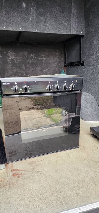 Продається духова піч і плита