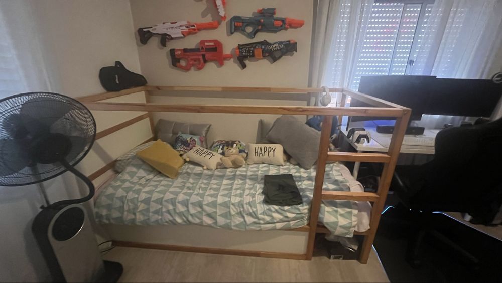 Cama Solteiro Reversível IKEA KURA 90x200 cm
