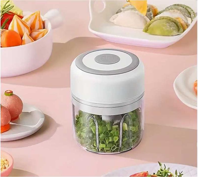 Міні-подрібнювач (250 мл) з USB-зарядкою