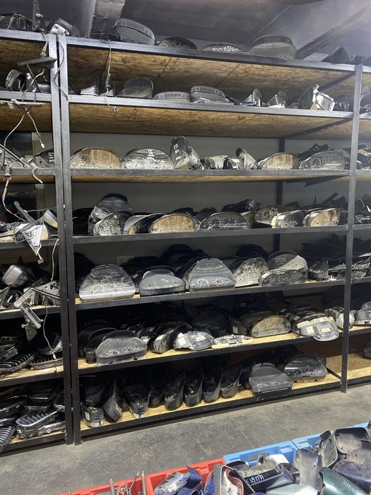 АвтоРозборка БМВ е39 е46 е60 е90 Bumer Шрот Запчастини для БМВ Луцьк