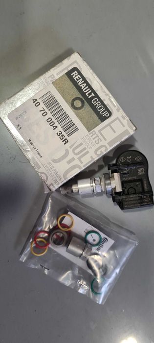 Peças da porta da bagageira, Renault Megane II, ano de 2010.