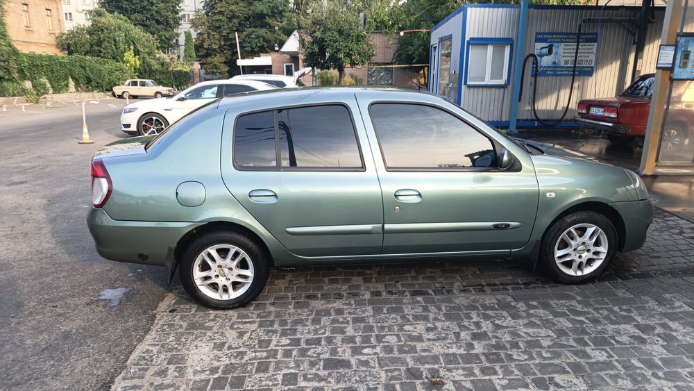 Renault Clio Symbol 2008