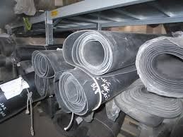 Гума маслобензостійка у ролоні листова лист