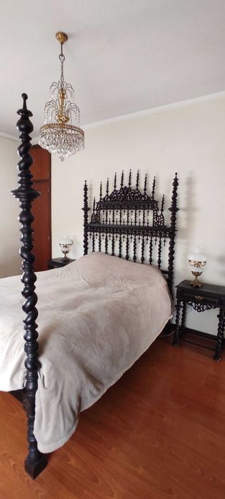 Quarto completo - Madeira Maciça