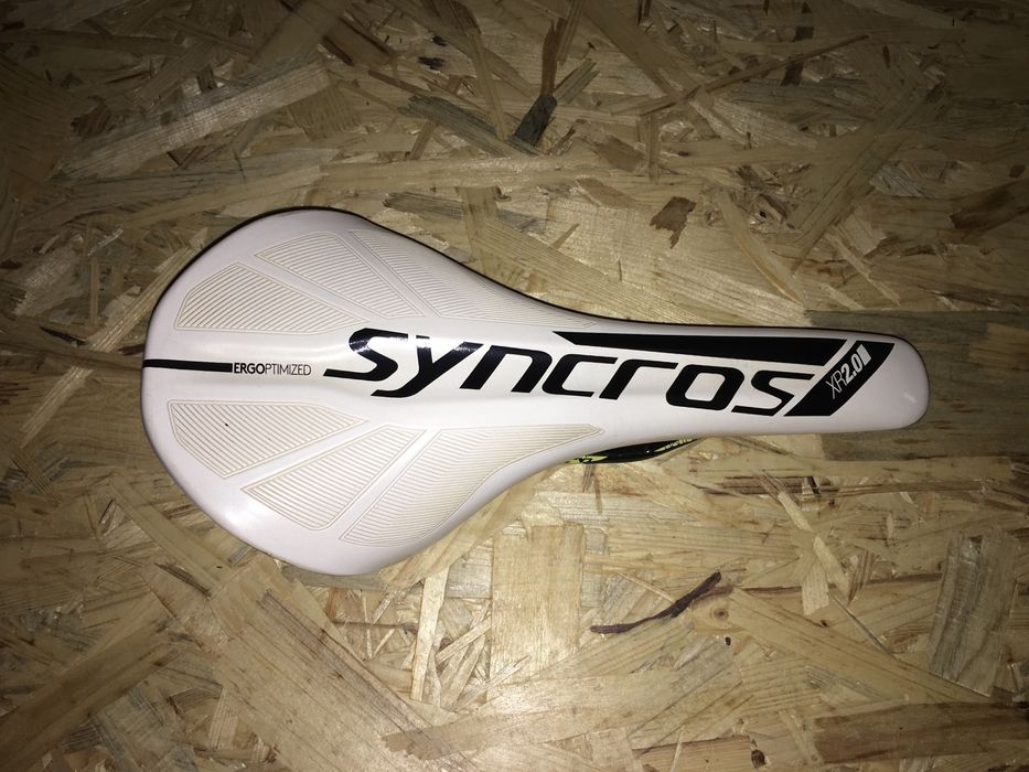 Prato Race Face 32 dentes - Vários acessórios