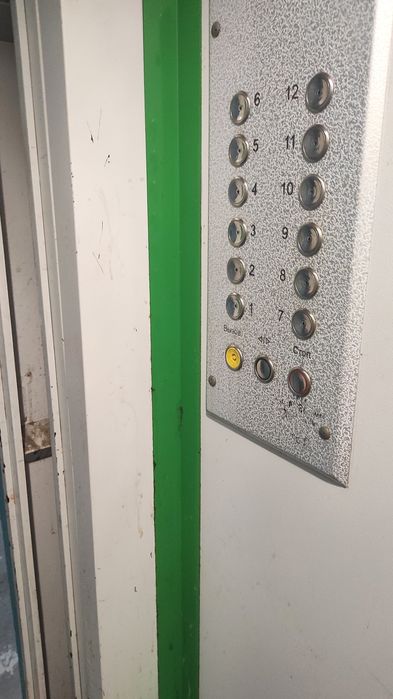 1 - комн., 40 м. кв. 8/12, ул. Калиновая, район Образцова.