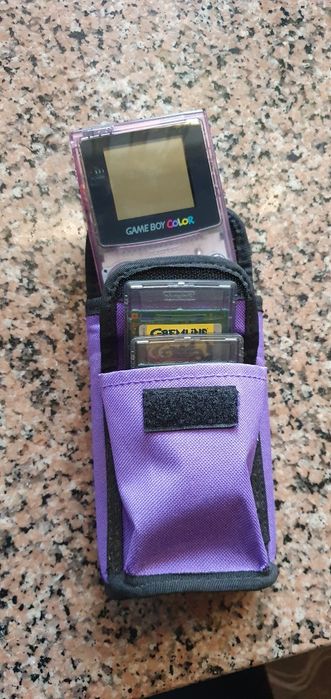 Game Boy Color com 2jogos e bolsa
