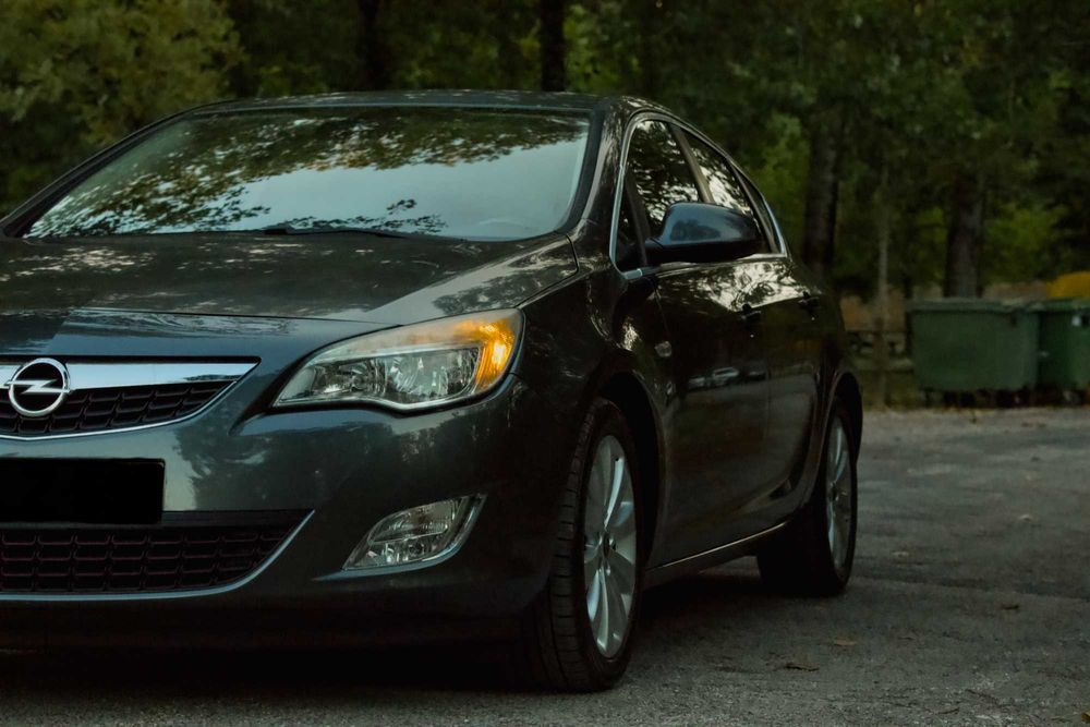 Opel Astra 1.3 CDTi Cosmo Start/Stop