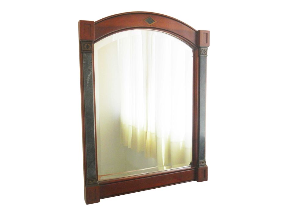 Espelho de parede da prestigiada marca Brasão