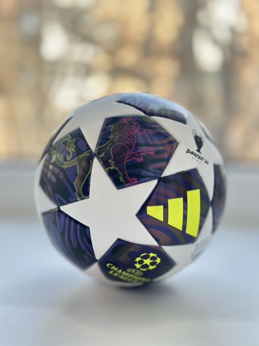 М'яч футбольний Adidas UCL 2025/26 Мюнхен Будапешт Mini Ліга Чемпіонів