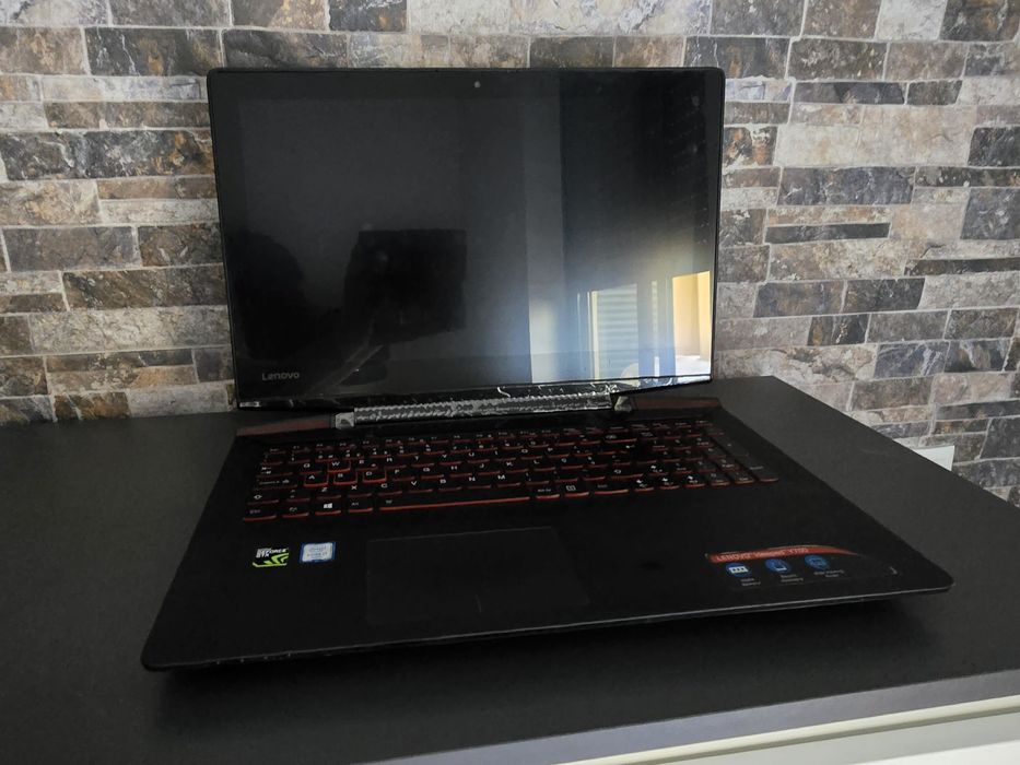 Baixa de preço - Portátil Lenovo Ideapad Y700-15ISK i7