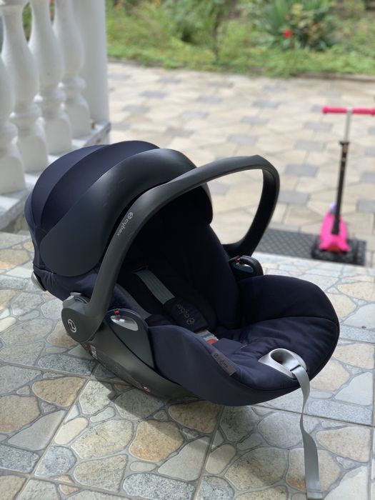 Cybex Cloud Z i-size Platinum автокрісло, автолюлька